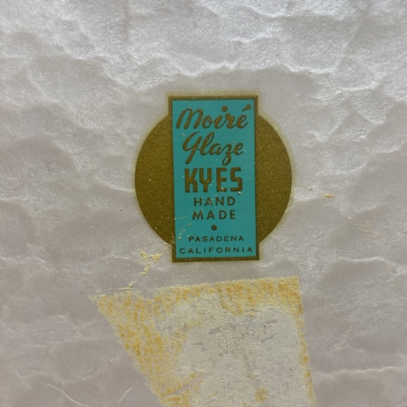 Luxurious Gold and Cream Serveware Tray - Picture 11 of 15